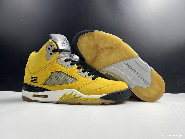  454783-701 Jordan Tokyo  Air 1115